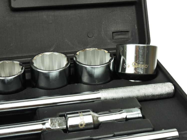 Zestaw Kluczy Nasadowych 21 el. 3/4" 6-kąt 19-50 mm Czarna Walizka GEKO